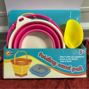 Summer Blast Folding Sand Pail and Shovel